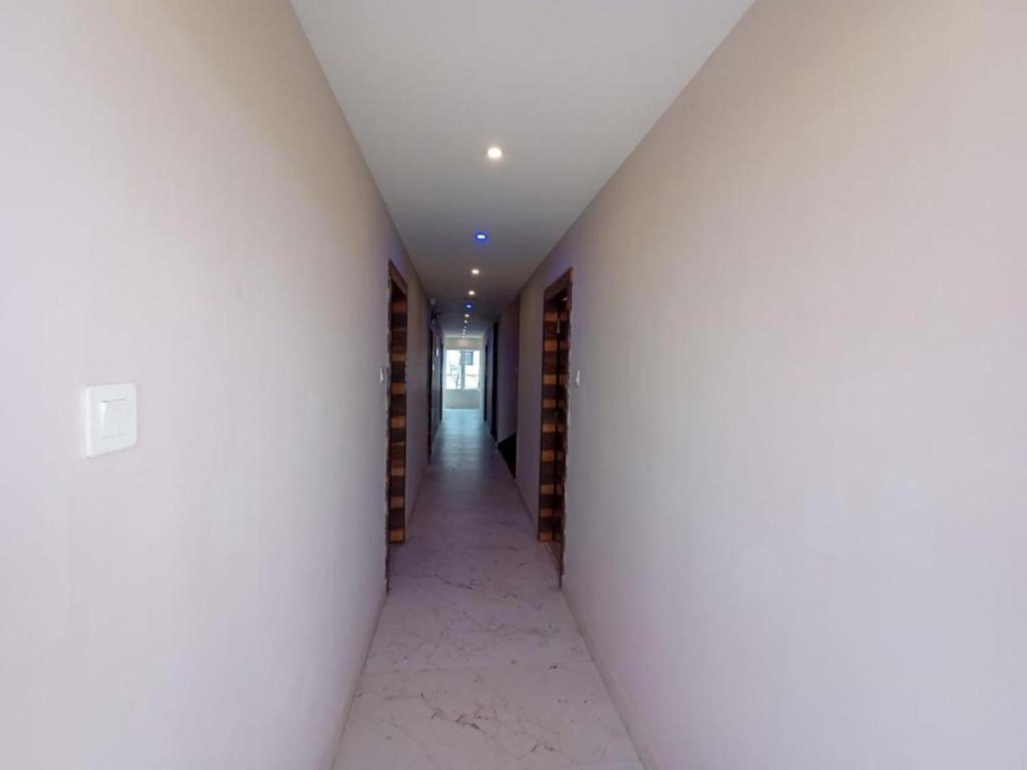 Hotel Park View - Lift Facilities- Near Sea Beach Best Choice Of Travellers By Morservices Puri Exterior photo